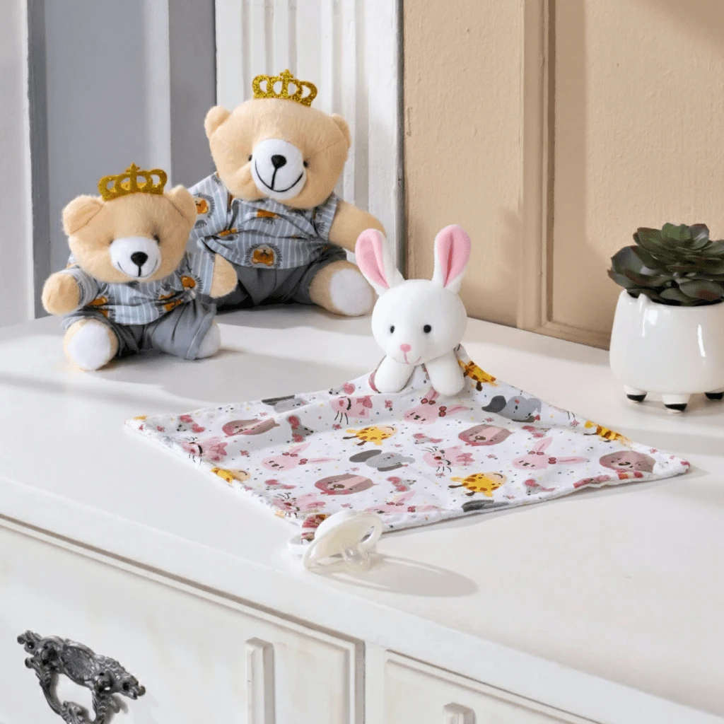 MeF Mae e Filho Baby Burp Cloth With Animal, Pacifier Holder, And Plush Toy - Women's - View 1