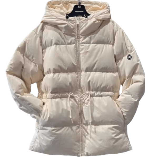 Skechers معطف نسائي مبطن، مقاوم للرياح والماء، مضاد للبكتيريا، خالي من الكهرباء الساكنة، متوسط الطول، ملابس خارجية شتوية