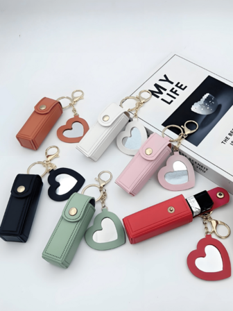 1pc Portable Lipstick/Makeup Pouch, New Gift Set With Leather Coin Purse, Keychain, And Mini Makeup Mirror, Heart Shape Design For Girl