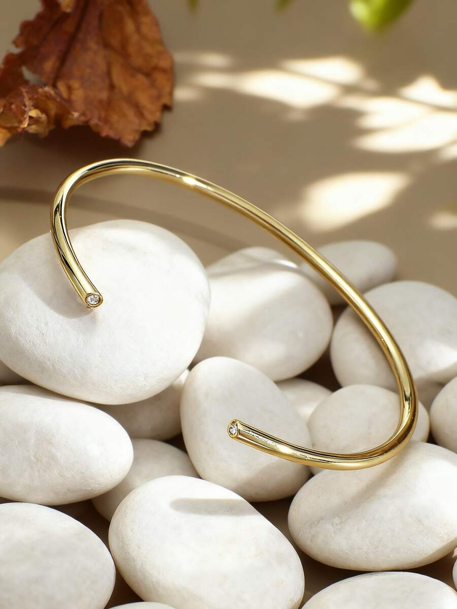 Charm-In 1 件 18K 镀金铜手链，镶嵌方晶锆石，简约设计，镀层厚度 0.03-0.05μm - 金黃色 - 查看 1