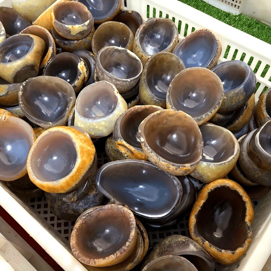 瑪瑙石英水晶碗 手工原石冥想碗,含天然內含物,居家祭壇中心裝飾,適合冥想 - 彩色 - 查看 1