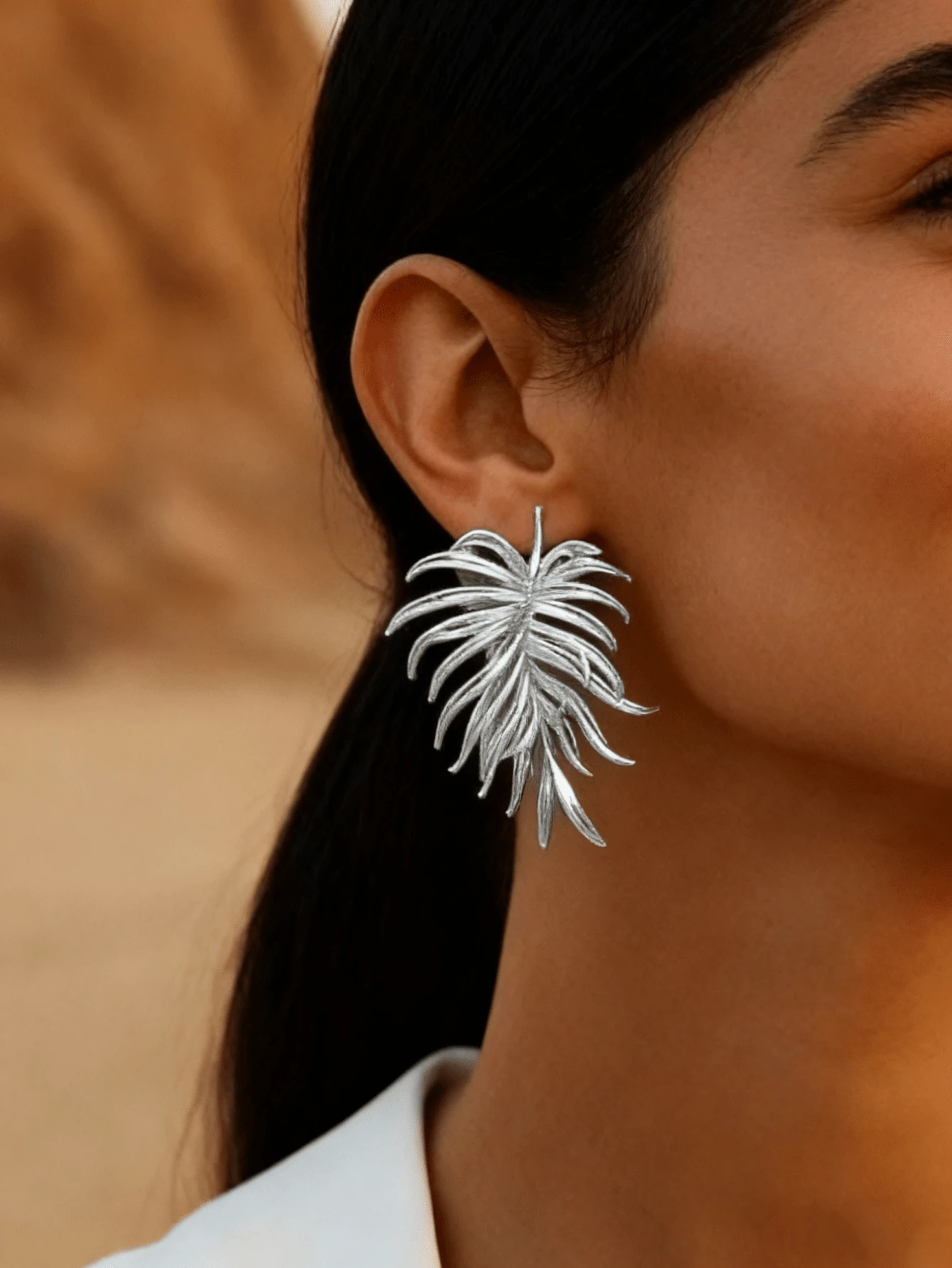 1 Pair New Lightweight Luxury Floral & Palm Leaf Design Minimalist Earrings For Women