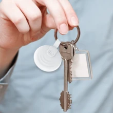 Apple AirTag Alternative GPS Tracker, Wave Pattern Global Locator Compatible With "Apple Find My" Platform, One-Click Tracking, Remote Precise Positioning, Long-Lasting Battery, Suitable For Elderly, Pets, Cars, Keys, Bags, Anti-Loss Reminder & Tracking