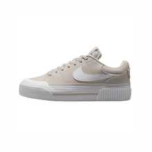 Nike Court Legacy Lift Women's Platform Sneakers - Retro Tennis Shoes With Pillowed Comfort For Street Style - White/Phantom/Lt Orewood Brown - 查看 2