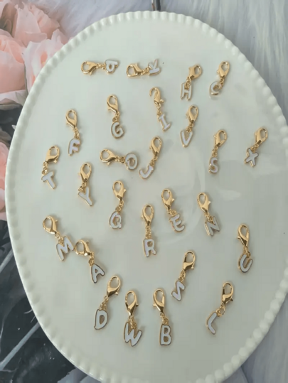 1pc Mini Initial Keychain - With Lobster Clasp, Suitable For Car Key Accessories - DIY Decor Pendant/Available In Various Letters