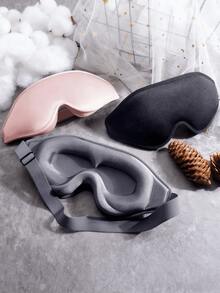 This 3D Eye Mask Is Perfect For Sleep, Overnight Travel, And Napping. It Effectively Blocks Light, Making It An Ideal Choice For The Bedroom, Travel, Office, School, And Other Settings. It Is Also A Must-Have Item For The Back-To-School Season.