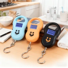 Báscula electrónica portátil multicolor para equipaje, con capacidad para 50 kg, para colgar, con pantalla LCD y función de tara. Adecuada para equipaje, mochilas y material de acampada. Verificación del peso para cumplir con las normas de las aerolíneas + báscula para pesca. - Negro - Ver 1