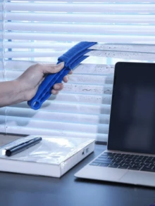 1. Reusable Window Cleaning Brush - Easy To Use And Clean - Suitable For Blinds, Curtains, Curtains, Etc. - Detachable And Washable Dust Removal Brush, Household Gap Guide Air Conditioning Vent Cleaning Brush, Blinds Cleaning Tool - Multicolor - View 3