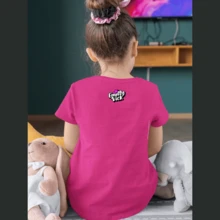 Girls' T-Shirt, 100% Premium Cotton, Short Sleeve, Sizes 6 To 16, With High-Quality Thermal Print, Pink Gang, Emily Vick, Katlen Leozin, Robson - Màu Hồng Tươi - Xem 2