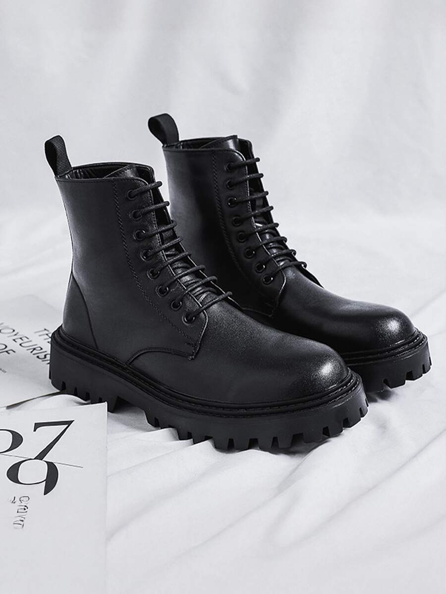 Botas casuales de caña alta para hombres, Botas De Trabajo Multifuncional, Botas negro para hombre, estilo británico, talla grande, de cuero, botas de trabajo casuales, con aumento de altura, adecuadas para todas las estaciones. - Cuero negro - Ver 1