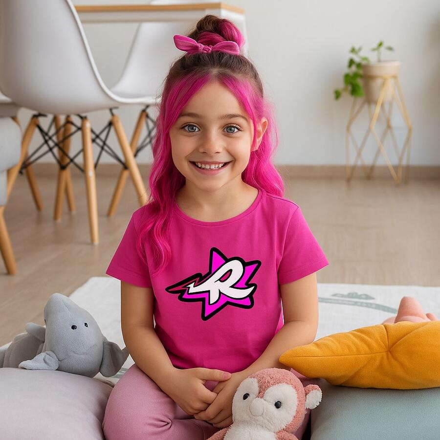 Girls' T-Shirt, 100% Premium Cotton, Short Sleeve, Sizes 6 To 16, With High-Quality Thermal Print, Pink Gang, Emily Vick, Katlen Leozin, Robson - Màu Hồng Tươi - Xem 1
