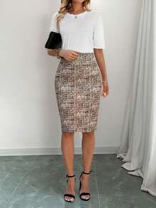 Women's Elegant Knee-Length Straight Skirt, Made Of Polyester Fabric With Slight Stretch, Casual Style - Multicolor - View 3