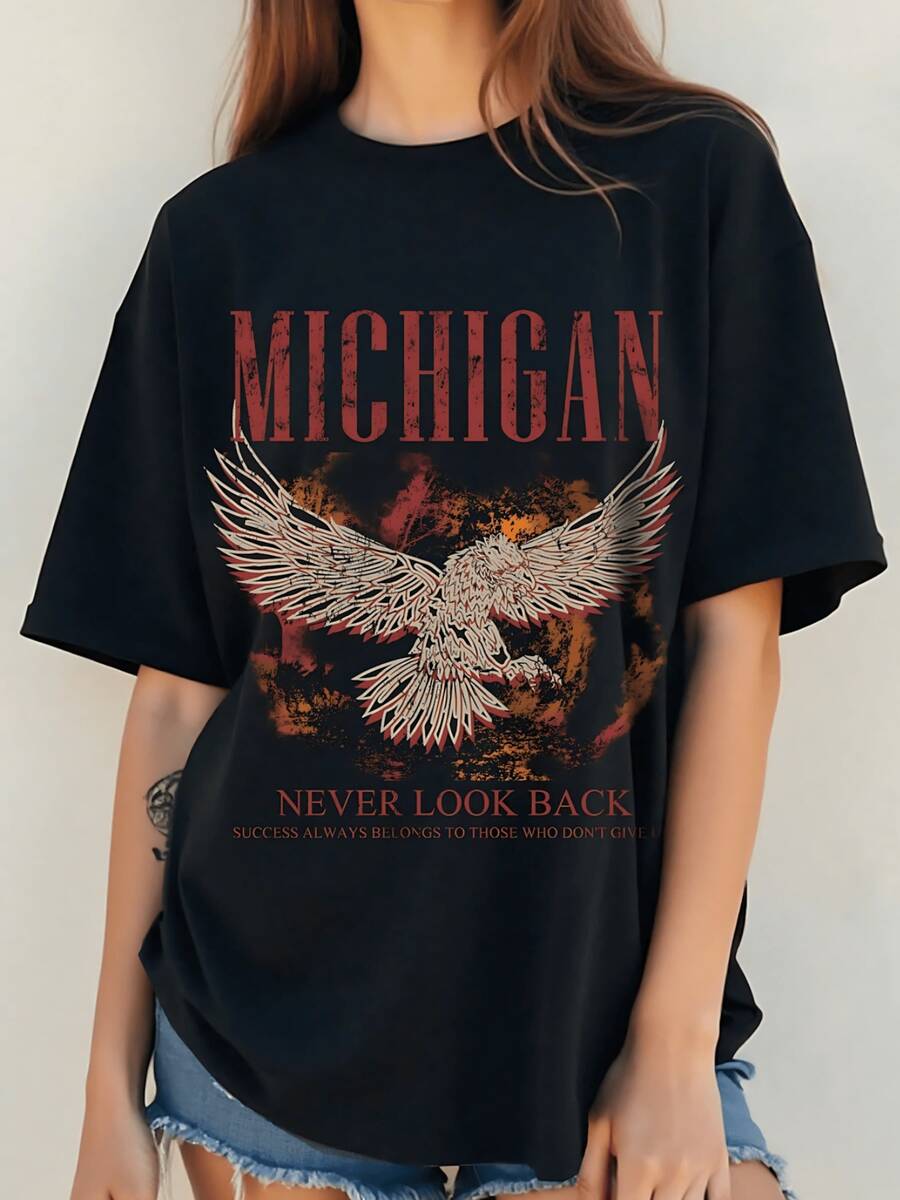 Playera de mujer 100% algodón con estampado artístico de águila vintage, estilo casual urbano, cuello redondo, manga corta, tejido suave y transpirable para uso diario elegante y cómodo - Negro - Ver 1