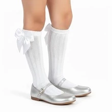 My ToT Kit Sapatilha Infantil Feminina Confortável e Meia Branca 3/4 com Laço - Prata - Visão 2