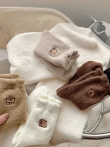 5pairs/3pairs/1pair Autumn/Winter Cartoon Embroidered Capybara Floor Socks - Multicolor - View 3