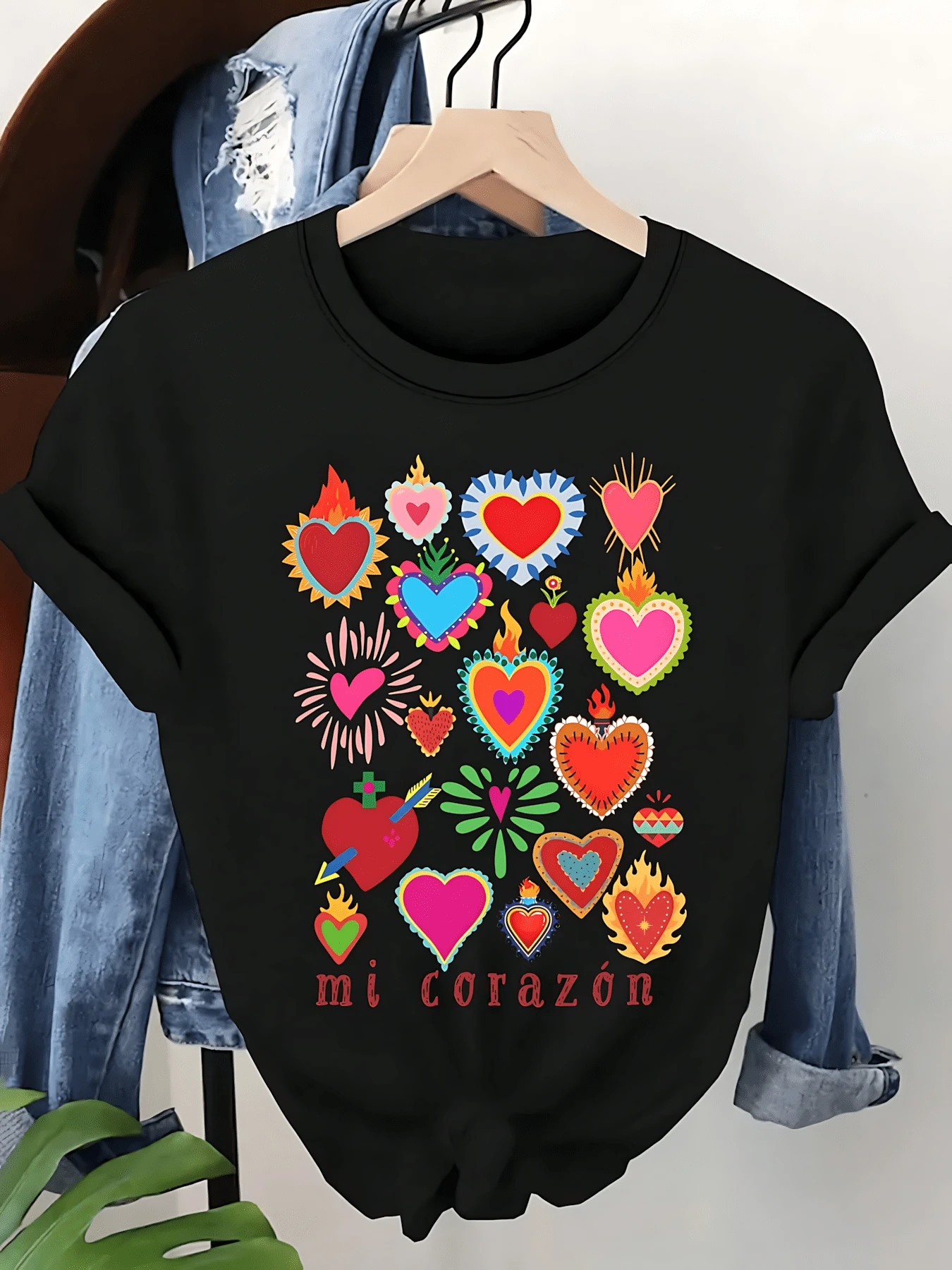Playera de mujer de algodón 100% con estampado colorido de corazones y frase mi corazón, estilo casual moderno, suave, transpirable y cómoda para verano - Negro - Ver 1