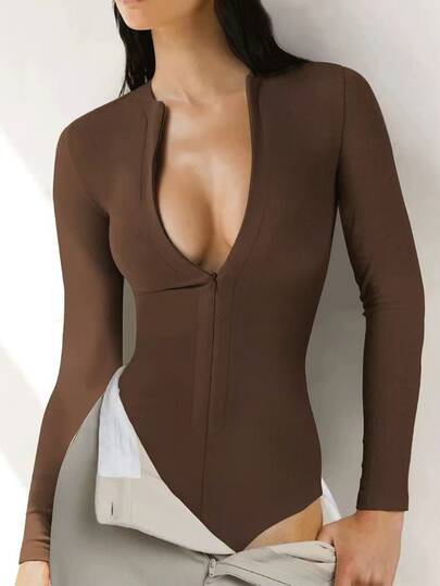 Autumn/Winter Fashion: Minimalist Sexy Sports Jumpsuit, Slim Fit Design