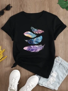 Playera de mujer de algodón 100% con estampado de plumas coloridas, cuello redondo, estilo casual, cómoda, transpirable y perfecta para el verano o uso diario - Negro - Ver 1