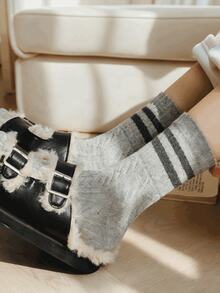 5 Paar, Damen einfache zweifarbig gestreifte Socken für den Winter, Krapfen-Twist College-Stil Socken, verstärkte Thermalsocken, Damen mittellange Röhrensocken und Plüschsocken zum Tragen mit Schneestiefeln. - Verschiedenfarbig - Übersicht 6