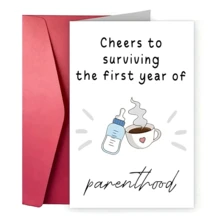 1张“祝贺度过为人父母的第一年”圣诞贺卡/生日贺卡/新年贺卡 - 温馨设计，咖啡和家庭插图，完美适用于新手父母、纪念重要时刻和节日祝福，节日贺卡 | 喜庆设计 | 个性化定制，新生儿礼物 - 彩色 - 查看 2