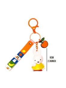 。 Makes a Perfect Present for Children & Teens, Adorable Decor for Your Keys or Bag, High-Quality Stuffed Toy, Easy to Attach with Metal Clip - 蘋果 - 查看 10