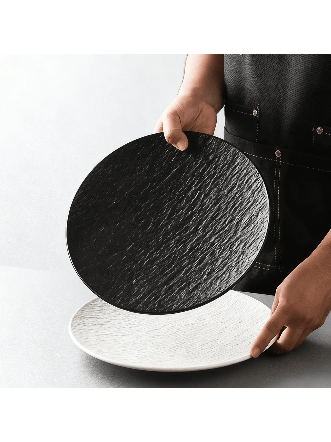 1/2/4个装可重复使用PP材质餐盘，创意图案设计，适用于家庭厨房、餐厅、酒店、节日派对、婚礼等场合。 - 彩色 - 查看 1