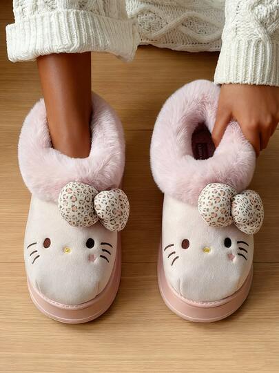  Sanrio X Hello Kitty Collaboration - 3D Bow Leopard Print Plush Ankle High Slippers, Luxurious Elegant Outdoor Wear Snow Boots For Women, Warm Winter Ladies House Slippers, Hello Kitty Slippers, Adult Women Slippers, Ladies Winter House Shoes
