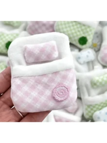 Conjunto de cama novo e fofo com trevo, 3 peças, para mini boneca. Acessórios de alta qualidade para bonecas (boneca não incluída). - Multicolorido - Ver 8