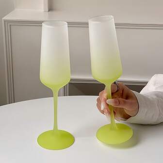 1 st. ombregrön frostad glasmugg med fot, lämplig för drycker, vatten, kaffe, moderna glasvaror för hemmet, kontoret, restaurangen, utmärkt present till vänner, älskare på alla hjärtans dag