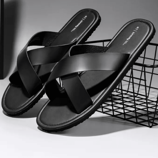 Men's Lightweight Sandals Beach Slippers EVA Criss-Cross Strap Slippers Indoor Outdoor Soft Bottom Slippers, Black, Plus Size