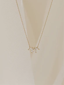 1pc Minimalist Leaf Crown Pendent Necklace For Women, Zirconia Gold Versatile Everyday & Party & Dating Women Necklace, Mom Gift , Girlfriend Gift, BBf Gift With Gift Box