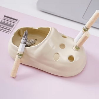 Ashtray In Cute Hollow Out Clogs Design, Heat Resistant, Home/Office/Hotel Decor Accessory