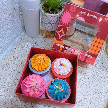 XINSON 4 bombas de baño en forma de CupCake de sal de burbujas de baño, aroma a hierbas y flores, Rosa, Manzanilla, Lavanda, Oceano fesh  Selenicereus undatus, proporcionan hidratación duradera, mejoran la experiencia de baño, disfruta del spa en casa, no irritante para todo tipo de piel - Multicolor - Ver 2