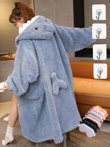 Women's Coral Fleece Robe, Comfortable Shark Theme, Cute Design, Plus Size Available, Thick & Warm For Winter, With Pockets, Soft Flannel Fabric, Essential For Christmas, Girls & Women Sleepwear, Best Gift For Her, Family, Friends - Multicolor - View 9