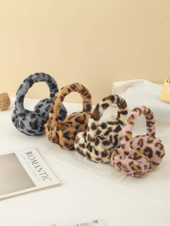 1pc Leopard Print Plush Ear Warmers, Fashionable Patterned Winter Ear Muffs, Outdoor Windproof Ear Warmers, Autumn/Winter Accessory Women Winter Clothes