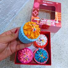 XINSON 4 bombas de baño en forma de CupCake de sal de burbujas de baño, aroma a hierbas y flores, Rosa, Manzanilla, Lavanda, Oceano fesh  Selenicereus undatus, proporcionan hidratación duradera, mejoran la experiencia de baño, disfruta del spa en casa, no irritante para todo tipo de piel - Multicolor - Ver 4