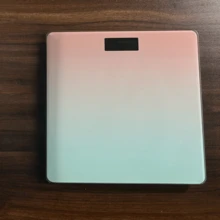 1 件渐变粉色和蓝色精密电子体重秤，成人家用健康秤，带背光 LCD 显示屏的小型称重设备，圆角设计，AAA 电池供电，浴室秤，适合家庭使用，现代浴室秤，结构耐用 - 粉紅藍漸變 - 查看 11