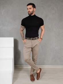 Men's Smart Casual Trousers In Premium Satin Fabric With Tailored Detail And Welt Pockets - 米色 - 查看 2