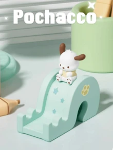 Giá đỡ điện thoại hình Pochacco chính hãng Sanrio – Pochacco màu trắng với tai nâu và quần áo màu vàng ngồi trên đế trượt màu xanh bạc hà, trang trí sao xanh và dấu chân vàng, đế silicon chống trượt, giá đỡ đa năng tương thích với iPhone/Android/Máy tính bảng, kích thước nhỏ gọn 10x4.5x7.4cm, đồ trang trí phòng dễ thương kiểu Kawaii và phụ kiện du lịch dành cho các bạn gái, thiếu niên và người sưu tầm Sanrio. - Pochacco - Xem 5
