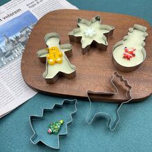 5pcs,Stainless Steel Santa Claus Themed Cookie Mold Set DIY Cartoon Biscuit Cake Cookie Cutter Baking Supplies. - Silver - View 8