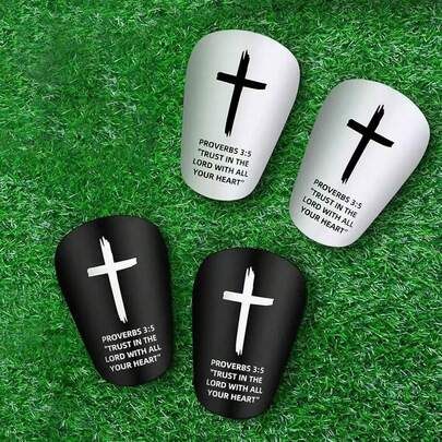 Espinilleras de fútbol mini de 3.93x2.36 pulgadas con diseño de fe cristiana y versículo bíblico, adecuadas para jóvenes y adultos