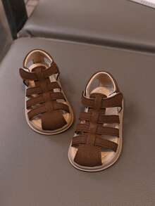 1 Pair Brown Toddler Boys/Girls Hook And Loop Closed Toe Summer Casual Infant Sandals - Brown - View 4