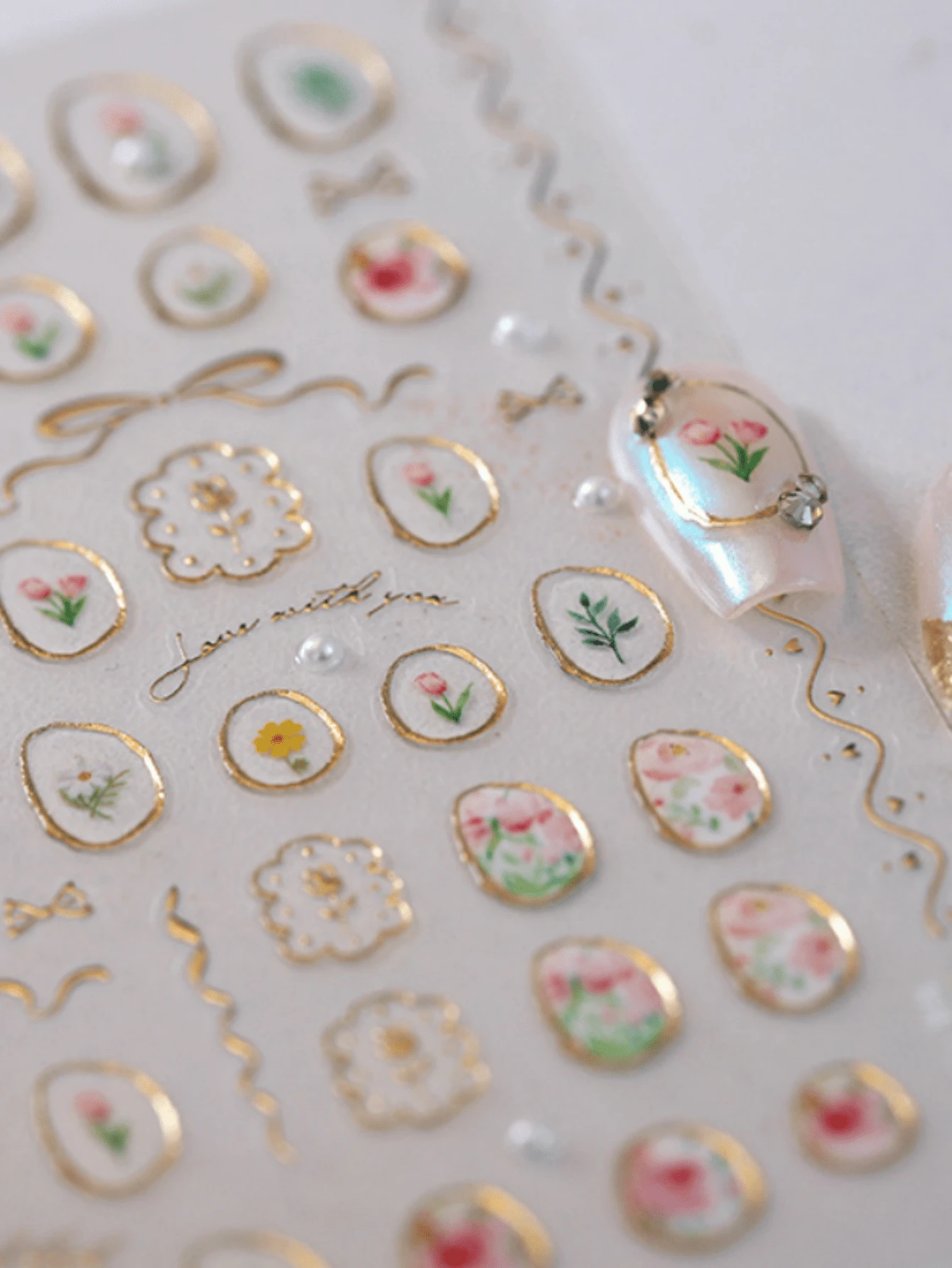 1pc Bronze Jelly Tulip Nail Art Sticker, Cute Japanese Floral Pearl Nail Sticker, 5D Flower Nail Art Decals