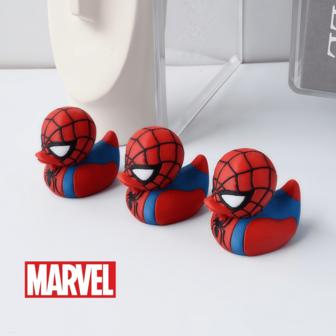 Marvel 1件套3D打印超级英雄鸭子玩具套装 - 超级英雄系列：蜘蛛侠鸭/死侍鸭/格鲁特鸭/钢铁侠鸭/毒液鸭，适合派对装饰/收藏/送礼。包含钢铁侠、蜘蛛侠等造型独特的鸭子，带有可活动部件，可作桌面摆件。适合所有年龄段，创意十足，趣味盎然，是情侣、好友、生日、节日的理想礼物。