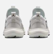 NIKE Women's JORDAN 23/7.2 EASY ON Basketball Training Shoes HF3416-300