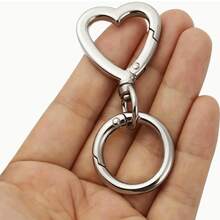 1pc/2pcs/3pcs Rotating Heart-Shaped Keychain Pendant, Zinc Alloy HeartKeyring, Metal Spring Clasp Keychain Accessories For DIY Crafts - Multicolor - View 4