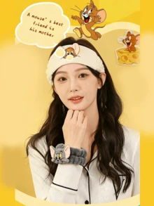 Face Wash Wristband/Hand Towel - Wristbands (pair) - Talking Tom - View 6