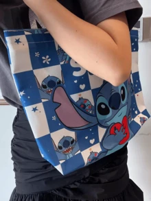 30x42cm Grand sac fourre-tout en canevas durable, motif à carreaux bleu et blanc avec texte blanc "STITCH", graphiques de dessin animé mignon de Stitch et détail de Stitch étreignant un cœur rouge, poignées solides bleu marine. Intérieur spacieux convenant pour un usage quotidien, les courses, la plage, la piscine et plus, léger et portable. - Plaid bleu et blanc - Voir 2