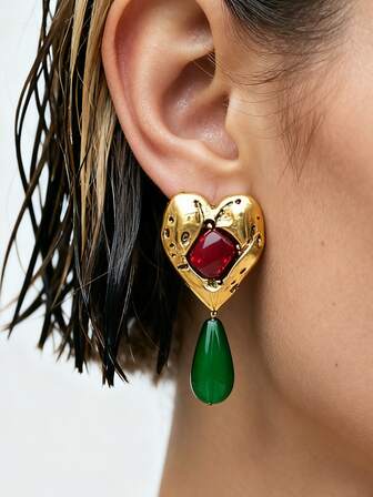 1 par de pendientes únicos con forma de gota de agua y corazón, con gema verde de resina y estilo vintage de aleación desgastada para mujeres
