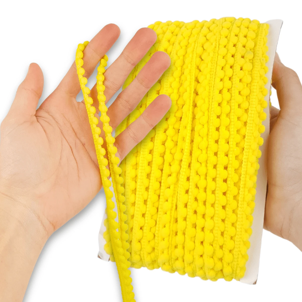 NYBC 10mm Pom Pom Ribbon (25 Meters) | For Use In Costumes, Headbands, And Clothing. - Amarillo de yema de huevo - 106 - Ver 1